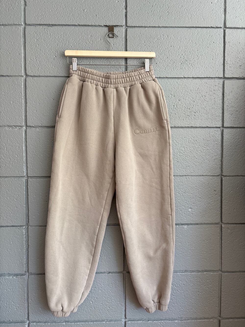 Comfort Signature Fit Coordinating Joggers size M in Beige